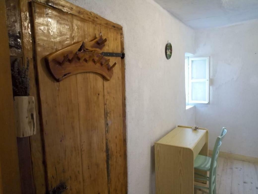 Apartman Dinko Lubenice Exteriör bild